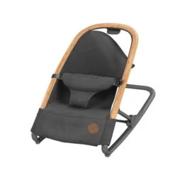 Maxi-Cosi Kori Wippe Essential Graphite -Baby Life Verkauf 2835750110 2020 maxicosi homeequipment bouncer kori essentialgraphite cover 3qrtleft